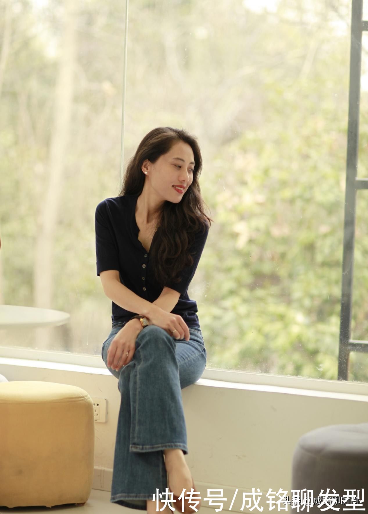 手臂|女人年过四十穿衣“不能马虎”，这些搭配简单易学，让你优雅过夏