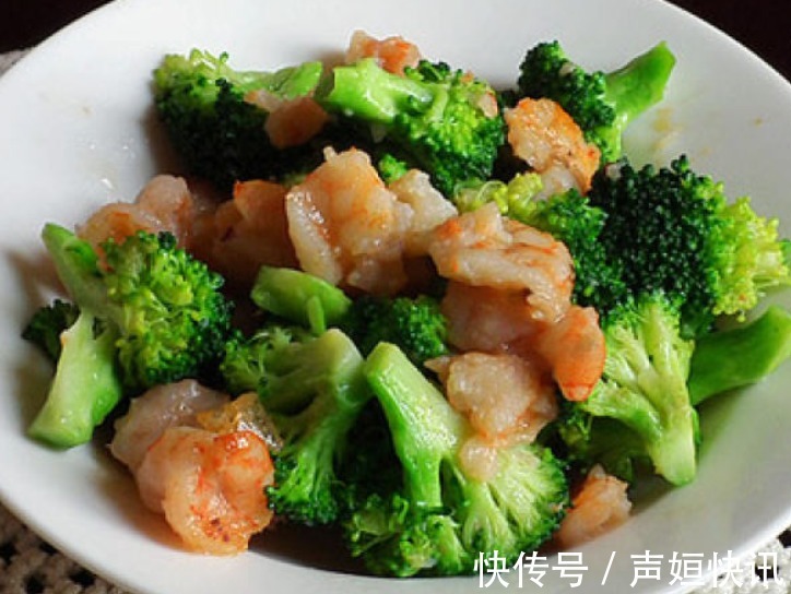 含量|这菜晒含量很高,焯水后炒一炒,清淡鲜美不油腻,老人小孩要常吃