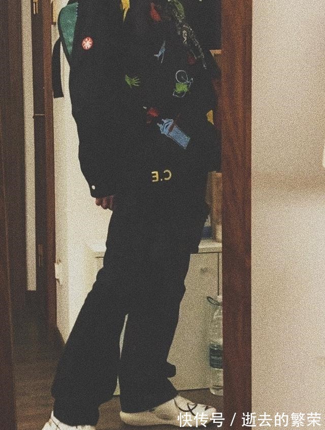 周世杰 艺术气息拉满,简约不简单!全新联名全城9上脚图释出!