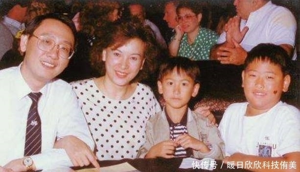 窗帘|农村穷小子,靠卖窗帘年赚5亿,却英年早逝,留下800套房产