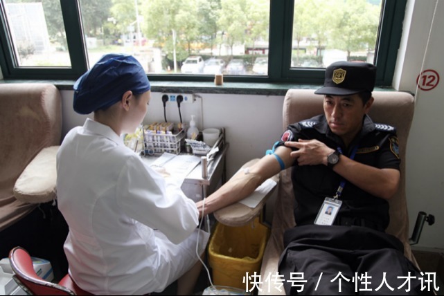 胰岛素|47岁大哥降糖半年,血糖从13.7降到5.5,医生:两种方法值得效仿