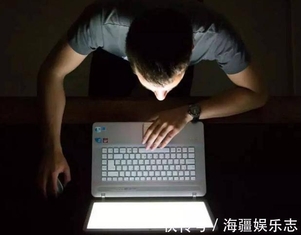 男子|65岁男子,突然昏迷,三小时后离世,提醒这玩物害了不少老年人