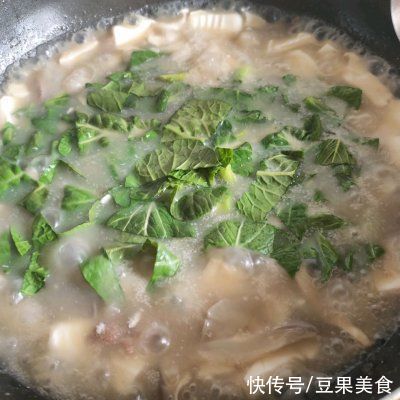 做了猪肝豆腐汤挑剔的老公竟然吃了3大碗