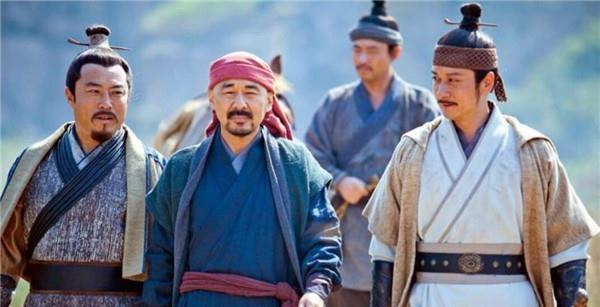 文采@赵匡胤随口作2句诗无人能续,400年后被一位伟人对出,成千古名句