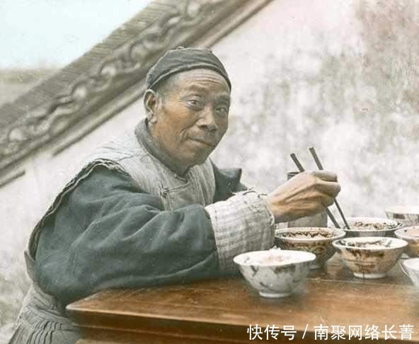 生活|清朝人是怎么生活的，从老照片就能看出，和电视剧中的完全不一样