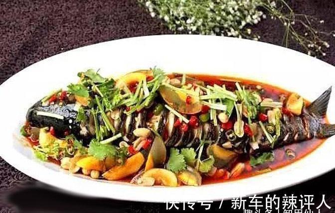 美食推荐:创新咕噜肉、奇味热拌鱼、干锅豆角炒鲜贝丁制作方法