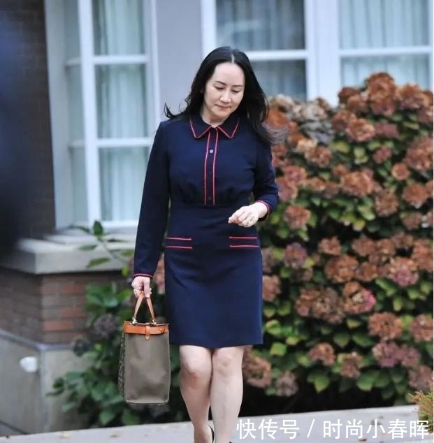 高跟鞋|孟晚舟携老公露面!穿黑裙长发披肩温柔优雅,抬头看丈夫一脸崇拜