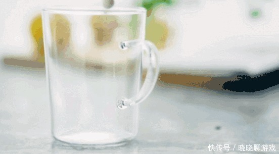 3種“假牛奶”不要再喝了！沒營養還浪費錢，不少人還成箱買