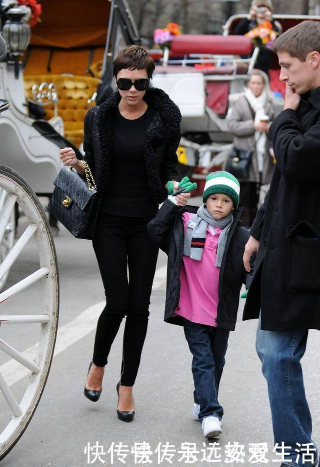 lv 贝嫂厉害拥有上百个爱马仕铂金包,LV、香奈儿只是偶尔换换!