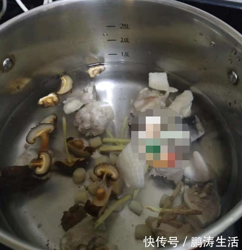 冷天,给儿子做了这早餐,当饭又当菜,吃它能量满满