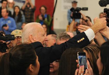 下任总统|拜登发帖将会受保护了脸书CEO告知全公司拜登将成为下任总统