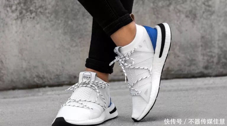 Adidas 三双百元不到学生党必备的颜值好鞋