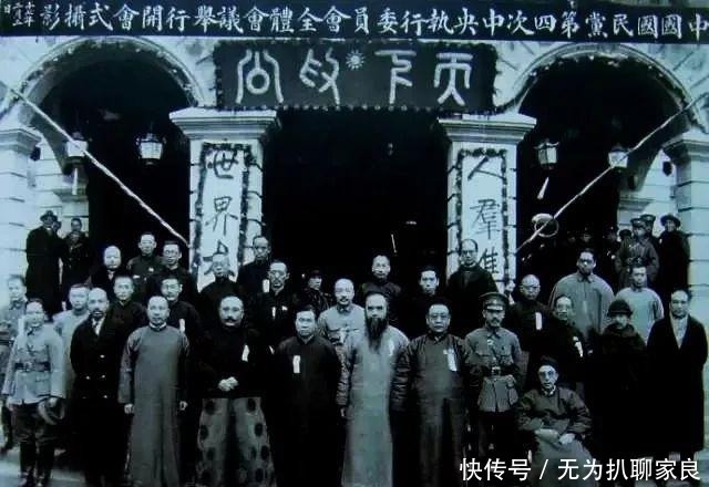 续弦|他受母亲影响,一生一世一双人,爱妻去世不续弦,多次拒绝宋美龄