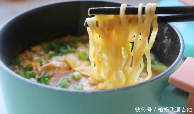 筋道|一个人时候最爱这样吃,简单美味,5分钟出锅,口感筋道味香浓