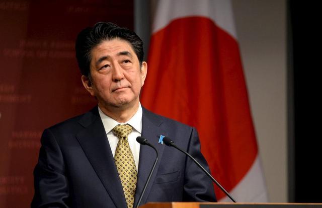 安倍晋三|安倍都做不到的事，菅义伟刚上台就迎来转机网友姜还是老的辣