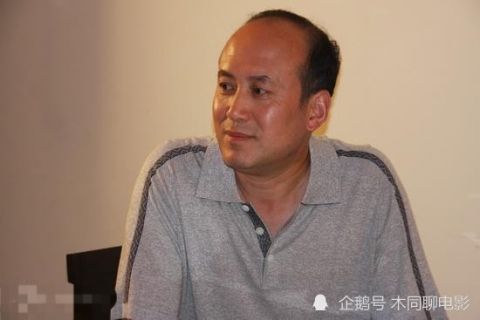 話劇團|郭達翻盤史:從養豬工人到春晚釘子戶,20年不下臺的背后誰在支撐