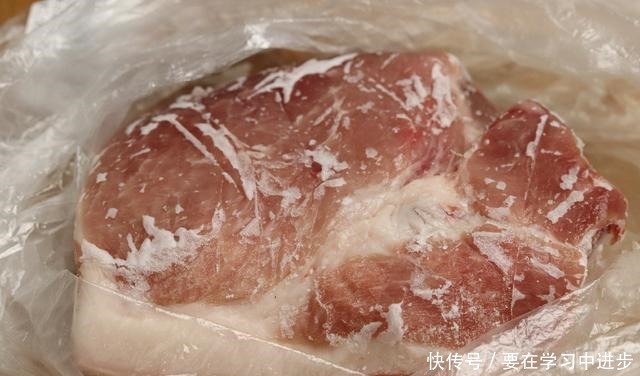 冰箱拿出来的冻肉,万万不要用水泡!教你一招,吃起来跟鲜肉一样