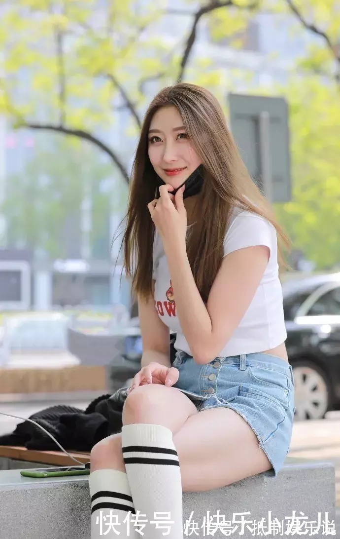 女王|穿搭清凉夏日穿牛仔裙才是女王,很多人都会多看两眼