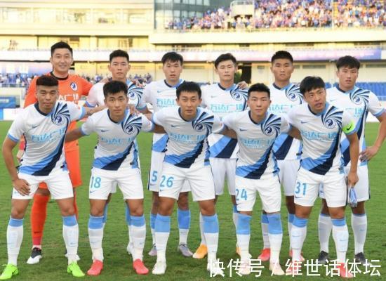 黄嘉辉|20岁新星一战成名!打入中超生涯首球,青春风暴剑指国足未来