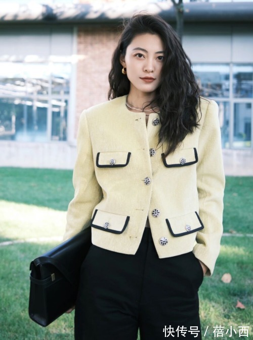 九分裤 微胖女生别乱穿裤子,小黑裤才最适合你,配毛衣、西装都很时髦