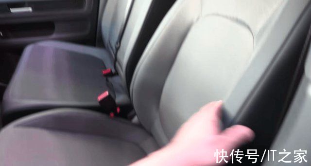 面包车|经典“面包车”满电复活，大众ID. BUZZ内饰曝光