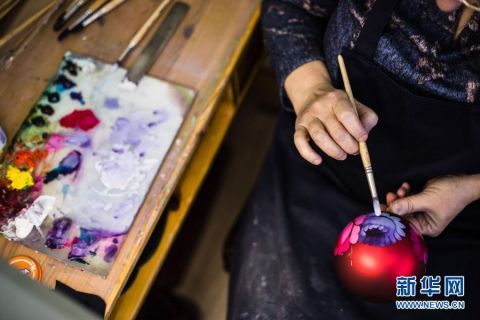  彩画|俄罗斯民间工艺——若斯托沃彩画