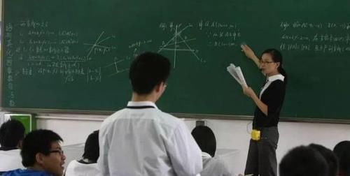 高考哪科成绩最能体现实力？这科“学霸”和“学渣”可差100分