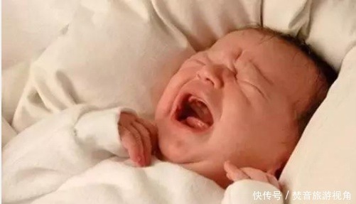 小宝宝|宝宝睡觉不老实,妈妈以为“闹觉”不耐烦,殊不知宝宝发出“帮帮我”的信号!