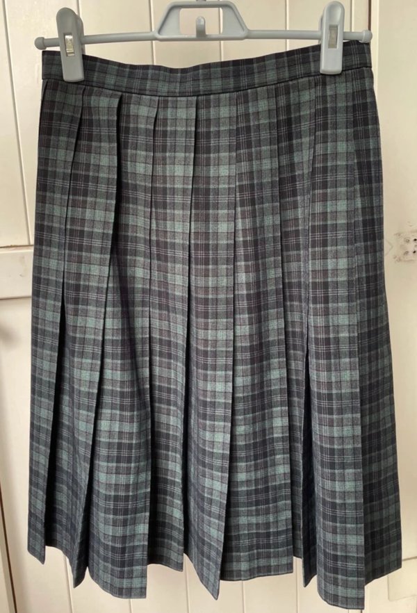 海苔|平价成品布JK制服【深夜幻境—海苔】测评，穿上就是满满的校供感～