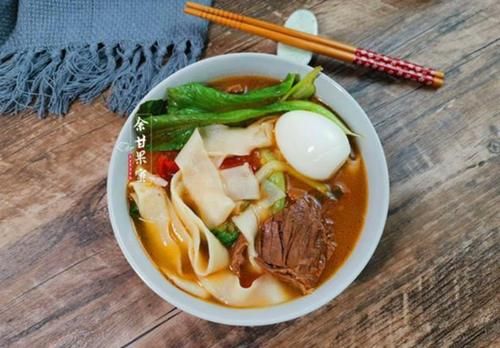 8道面条家常做法，初七给家人做一碗，寓意健康平安，幸福长久