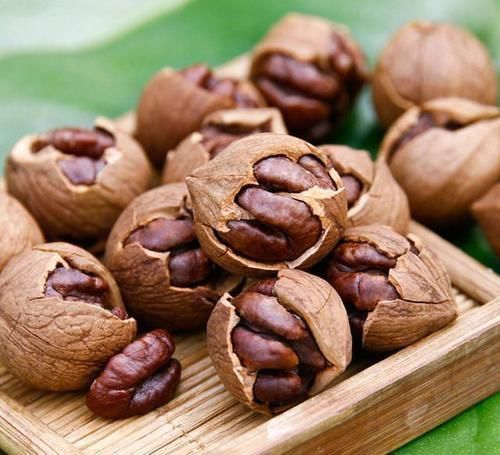 排毒养颜|女人常吃几样碱性食物,刮油排毒,气色好,妇科炎症不来找