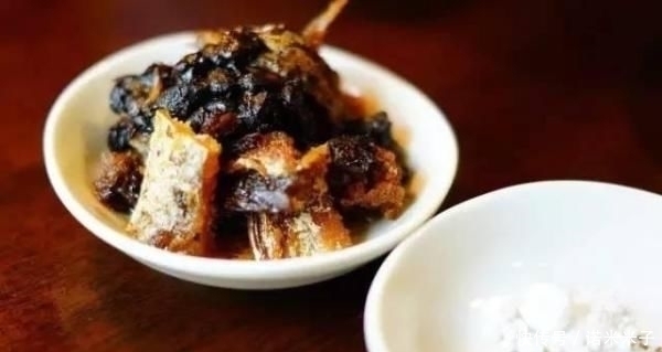 多吃海带可以降低三个高度,介绍海带的六种制作方法