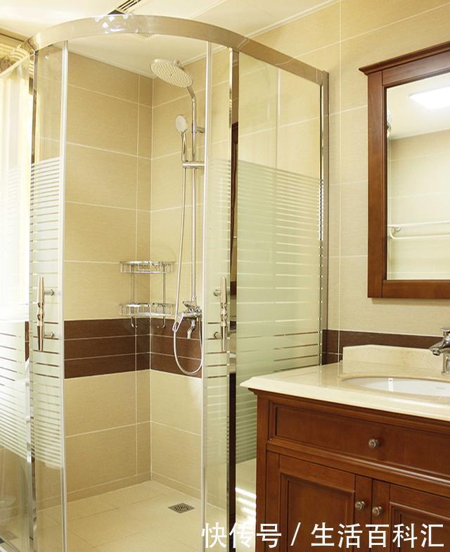 榻榻米|老婆非要在客厅打榻榻米柜子,邻居都说没见过,忍不住晒一晒