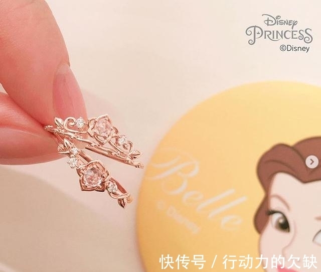 白雪公主 最美闺蜜戒!南韩联名「公主皇冠戒指」贝儿玫瑰水钻好浪漫