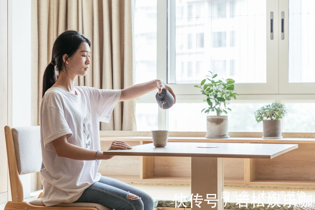 沐宸|她家连阳台都不要,直接与客厅打通,实用性大大增加,住着很舒适