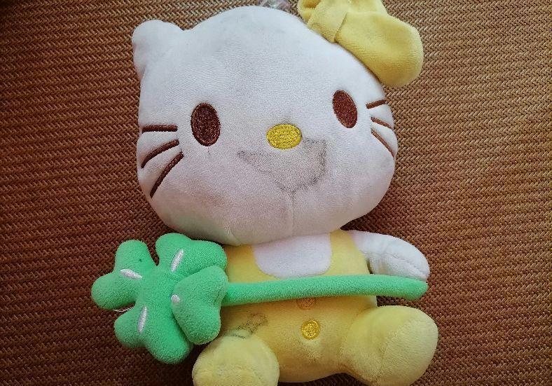 陪伴|孩子睡前必抱玩偶,不给就哭闹,家长这些因素不可忽略