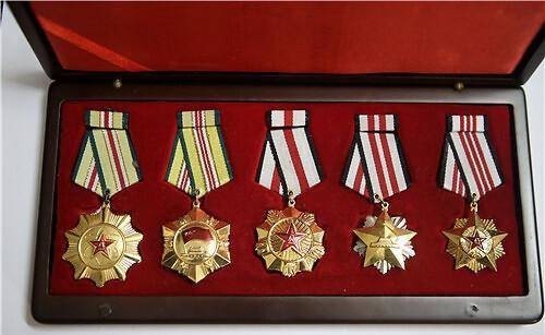 特级|特级战斗英雄，抗美援朝145万志愿军仅有2人获得，他们分别是谁？