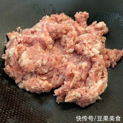 口味|炸酱面这样吃,换个口味换种心情