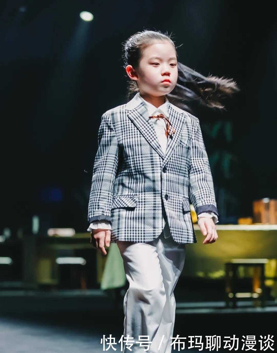 华影|【华影光线】4.17号VK百童大秀回顾来啦!