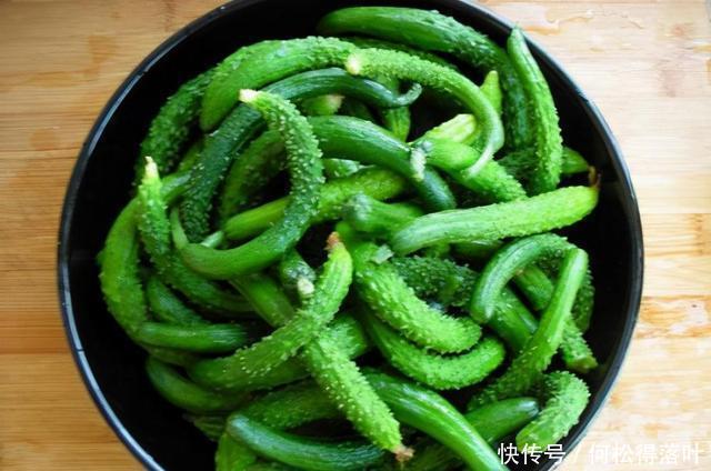 黄瓜|冬天要多吃腌黄瓜,教你饭店不外传秘制做法,学会不怕冬天没菜吃
