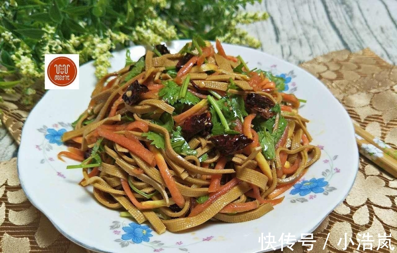 香菜|天热没食欲,应该吃这道菜,5分钟就做好,清肠开胃全家都爱!