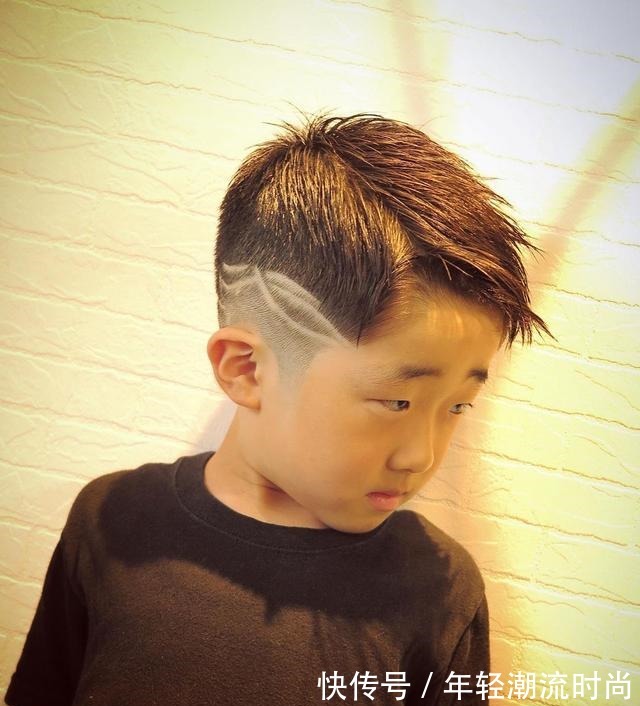 修剪 3到10岁小男孩发型怎么剪剪完这四种,谁知这么帅!