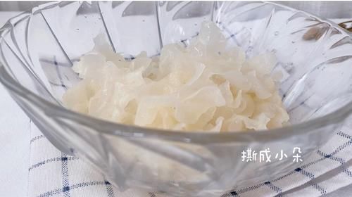 银耳|最止咳的不是蜂蜜而是它,常给家人们吃,润肺化痰,一年不咳嗽