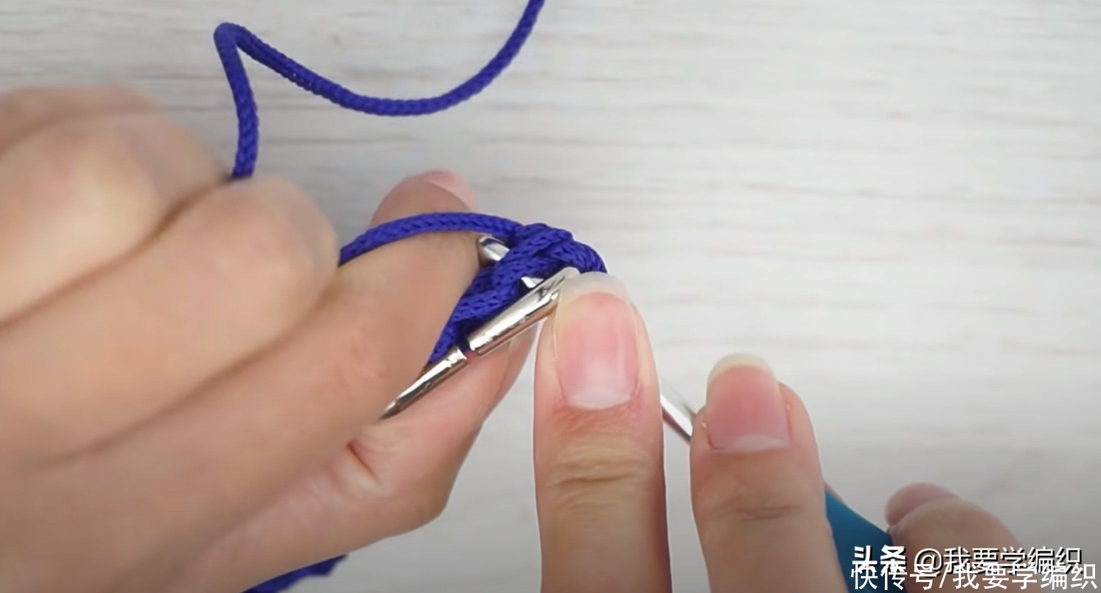 小包|洋气的链条小包自己就能钩一个，折叠链接包教程，容量一点也不小