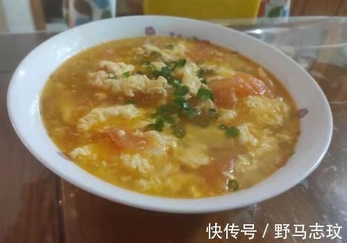 生长发育|天冷,给孩子做西红柿鸡蛋汤,这样做鲜美滑嫩,孩子喝了聪明健康
