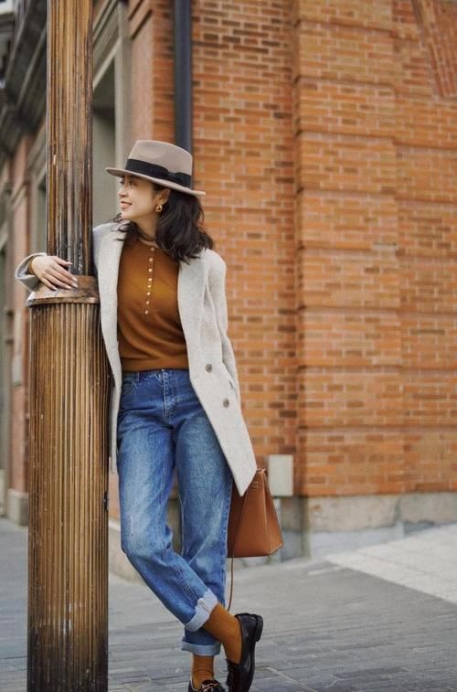 立春后，别穿羽绒服了，太土！学三木这样穿，时髦洋气有女人味