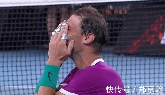 皇马|史诗一战!纳达尔疯狂缔造4大纪录,力压德约费德勒,掩面痛哭