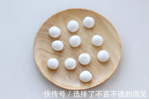 豆浆|火遍全网的豆乳奶盖蛋糕，细腻浓郁一口就沦陷，原来做法非常简单