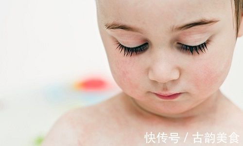 厂家|八个月宝宝发育迟缓,罪魁祸首竟是一款宝宝霜!专家:家长需警惕