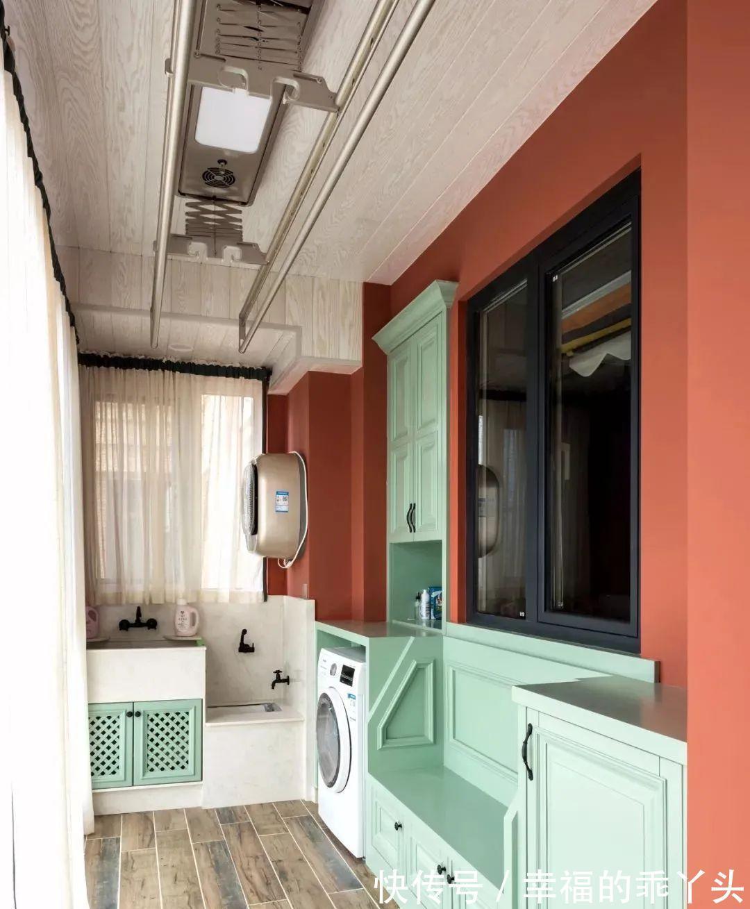 书柜|别看阳台空间小,只要利用好这一面墙,等于多出一间实用房!